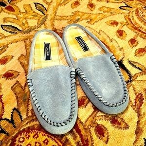Lands End light blue suede slip on slippers size 10 M